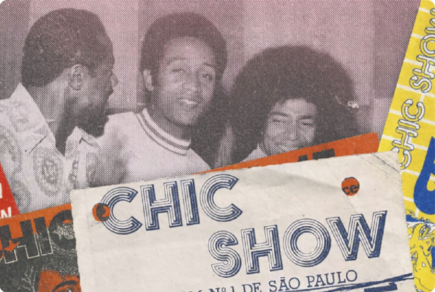Cartaz de documentário com fotografia em preto e branco de três homens, um deles usando um penteado black power.