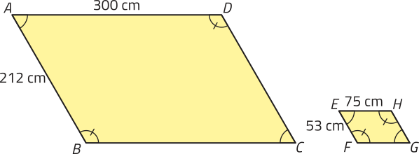 Imagem dos paralelogramos A B C D e E F G H. Os lados A B igual a 212 centímetros e E F igual a 53 centímetros; A D igual a 300 centímetros e E H igual a 75 centímetros, são correspondentes entre os pares. Os ângulos A B C, C D A, E F G e G H E são congruentes entre si, bem como os ângulos D Â B, B C D, H Ê F e F G H.