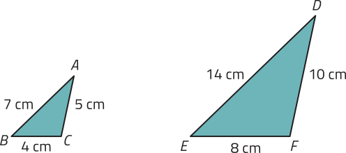 Imagem dos triângulos A B C e D E F. Os lados A B igual a 7 centímetros e D E igual a 14 centímetros; A C igual a 5 centímetros e D F igual a 10 centímetros; B C igual a 4 centímetros e E F igual a 8 centímetros, são correspondentes entre os pares.