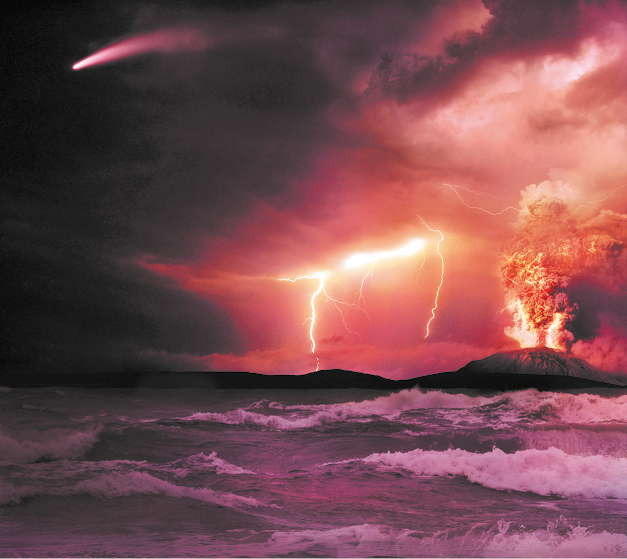Fotografia de um mar com ondulações. Ao fundo, há montanhas e um vulcão expelindo lava e fumaça. O céu apresenta uma tonalidade escura e avermelhada, com muitas nuvens, e há um meteoro e raios caindo em direção ao solo.