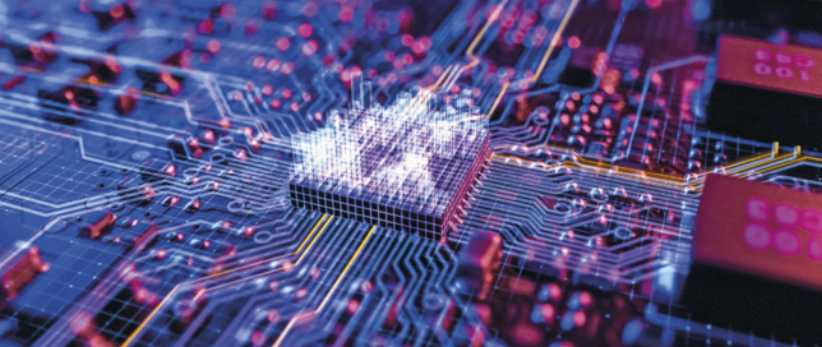 Imagem de um chip dentro de uma placa de circuito de um computador.