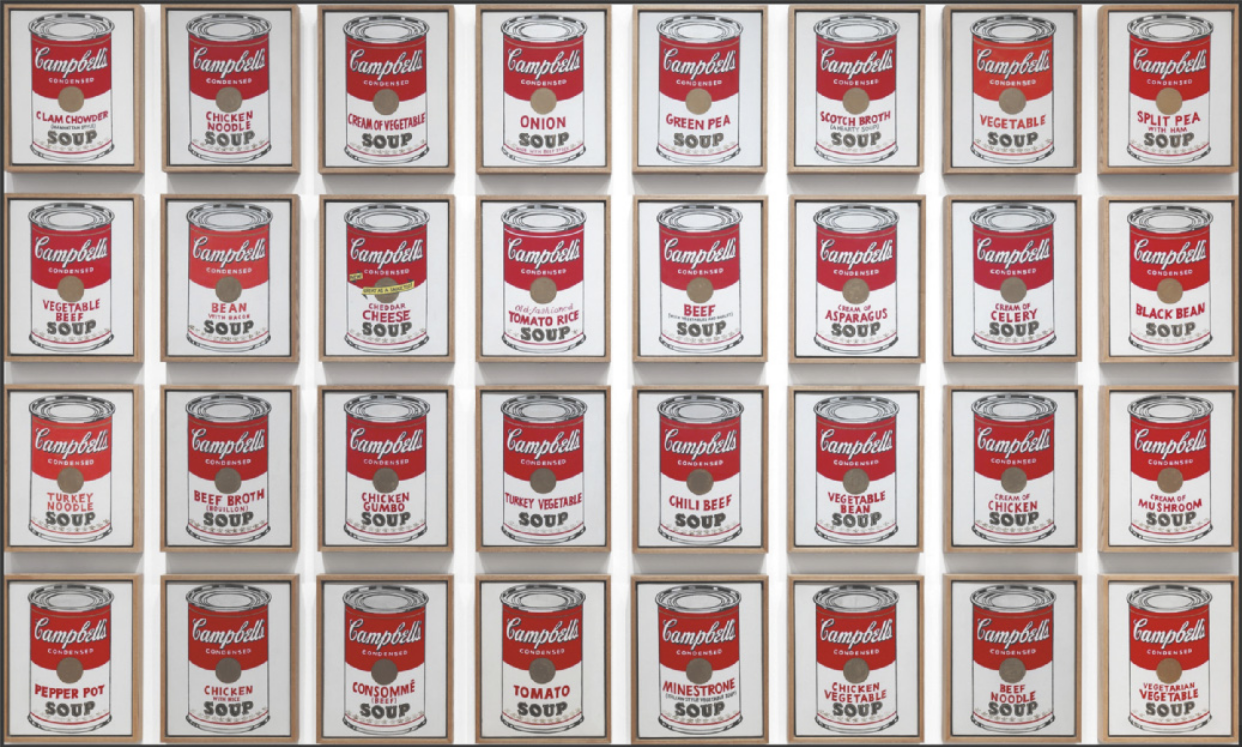 Imagem de obra de arte, composta por 32 quadros posicionados lado a lado e em colunas, formando um retângulo. Em cada quadro, encontra-se a imagem de uma lata vermelha e branca, onde está escrito: 'Campbell'.