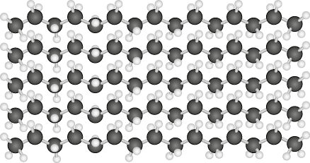 Ilustração de uma estrutura tridimensional composta por esferas conectadas por palitos. Há cinco linhas com várias esferas pretas conectadas entre si por palitos, e cada uma está conectada a outras duas esferas brancas. As esferas pretas das extremidades estão conectadas a três esferas brancas.