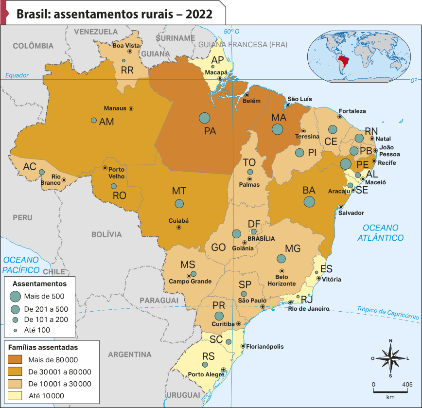 Mapa 'Brasil: assentamentos rurais – 2022'. De acordo com a legenda, os dados são os seguintes: Famílias assentadas. Mais de 80.000: Pará e Maranhão. De 30.001 a 80.000: Amazonas, Rondônia, Mato Grosso, Pernambuco, Bahia. De 10.001 a 30.000: Acre, Roraima, Tocantins, Piauí, Ceará, Rio Grande do Norte, Paraíba, Minas Gerais, São Paulo, Paraná, Mato Grosso do Sul, Goiás. Até 10.000: Amapá, Alagoas, Sergipe, Espírito Santo, Rio de Janeiro, Distrito Federal, Santa Catarina, Rio Grande do Sul. Assentamentos. Mais de 500: Pará, Maranhão, Pernambuco, Bahia. De 201 a 500: Mato Grosso, Piauí, Ceará, Rio Grande do Norte, Paraíba, Goiás, Minas Gerais, Paraná. De 101 a 200: Acre, Amazonas, Rondônia, Tocantins, Alagoas, Sergipe, Distrito Federal, Mato Grosso do Sul, São Paulo, Santa Catarina, Rio Grande do Sul. Até 100: Roraima, Amapá, Espírito Santo, Rio de Janeiro.